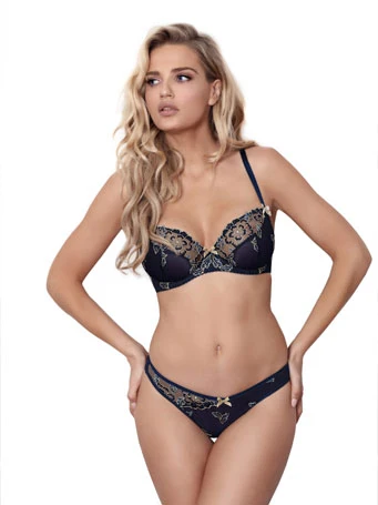 Dipti Escorts in Delhi